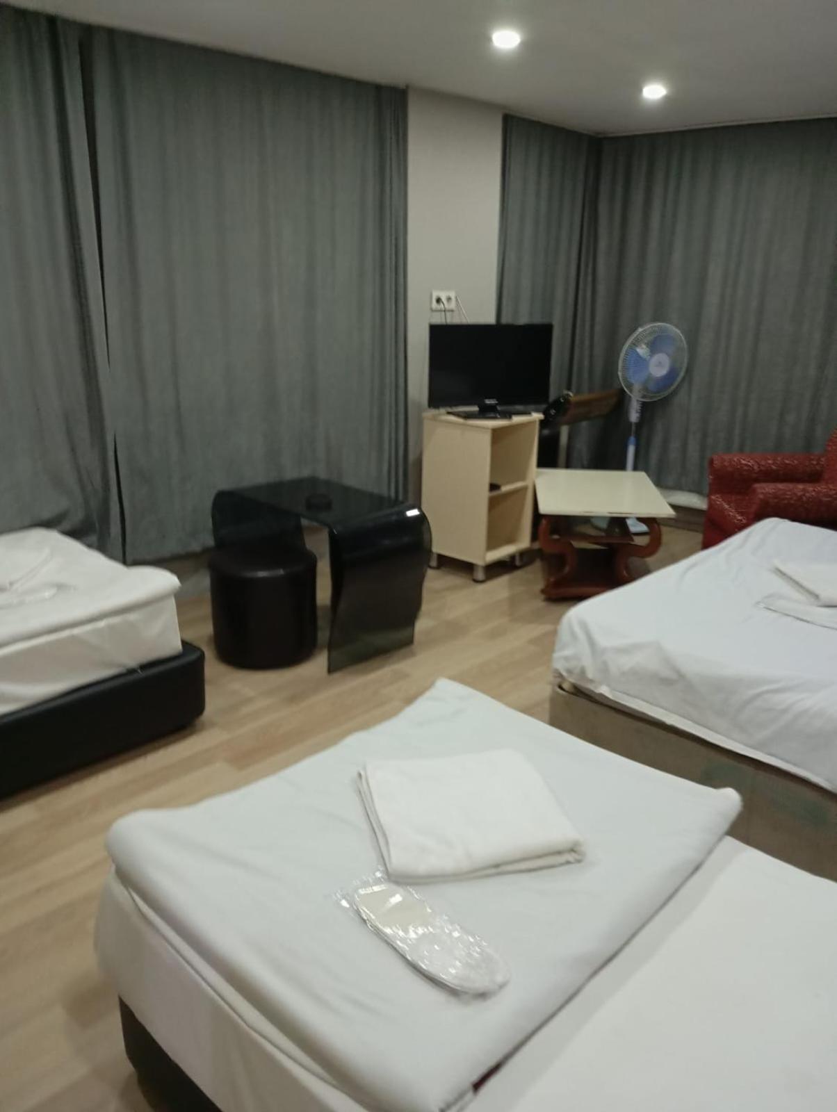 Nisanca Simge Suit Otel Стамбул Екстер'єр фото